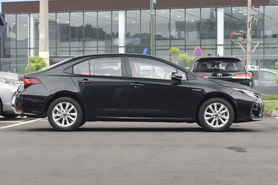 Ajuste eléctrico del asiento del conductor Toyota Corolla Híbrido gasolina 4x4 Coches usados en Dubai