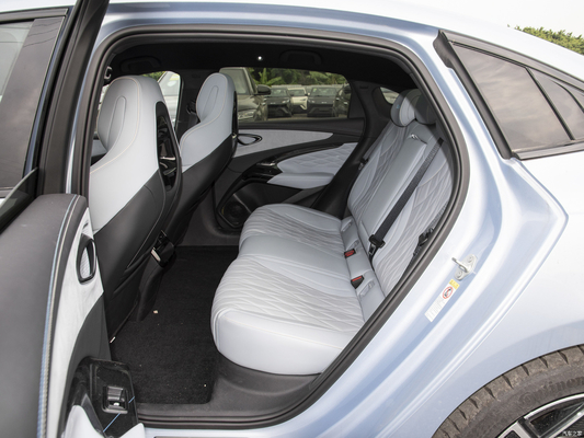 360° cámara trasera y potencia máxima Ps 250-300Ps BYD Seal EV sedán con gran valor
