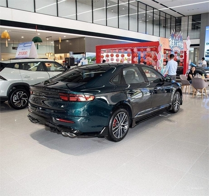 Geely Preface Xingrui 2.0T AMT Coche de lujo compacto Motor de gasolina Caja de cambios automática Motor de dirección izquierda 2.0T
