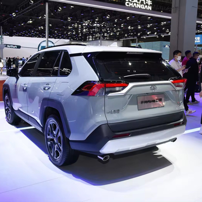 Torque máximo Nm 200-300Nm Toyota RAV4 5 puertas 5 asientos 2020 Rva4 Carros SUV compactos de combustible