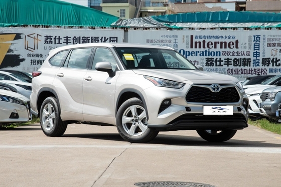 2023 Crown Kluger HEV Elite 2WD 5 asientos SUV híbrido de tamaño mediano Torque máximo Nm 200-300Nm