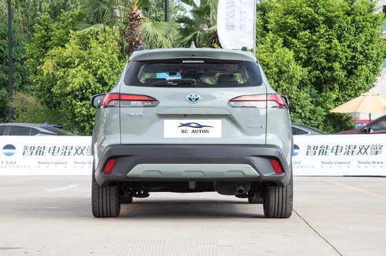 Mejor Toyota Hilux Corolla Compacto SUV con motor de gasolina con Toyota Corolla