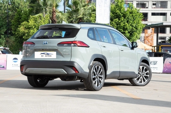 Mejor Toyota Hilux Corolla Compacto SUV con motor de gasolina con Toyota Corolla