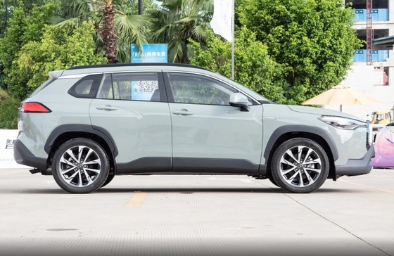 Mejor Toyota Hilux Corolla Compacto SUV con motor de gasolina con Toyota Corolla
