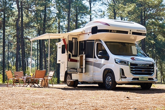 Maxus V100 Dissel Campervan Peso ≥ 2500kg Torque 375NM Su clave para los viajes de lujo