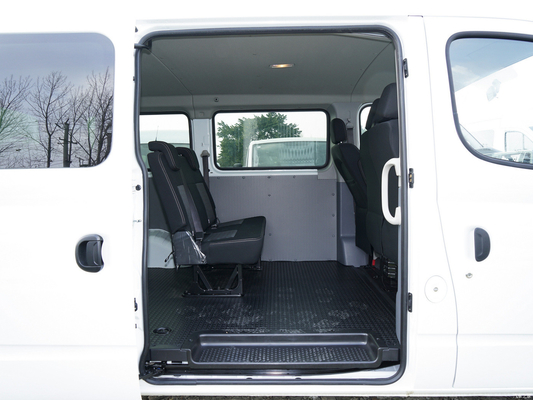 Gran valor Maxus V80 camioneta de gasolina con faro LED y 108 kW de potencia del motor