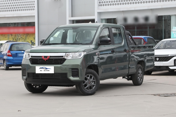 Camión de gasolina chino Wuling con 150-200PS de potencia máxima y sistema ESC