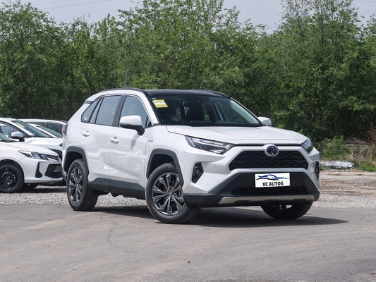 Toyota RAV4 Rongfang SUV híbrido con dos motores E con potencia máxima de 100-150 PS