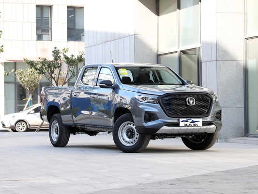 Control de velocidad Normal Changan F70 Hunter 2.0T Camiones de recogida automáticos con 2 bolsas de aire