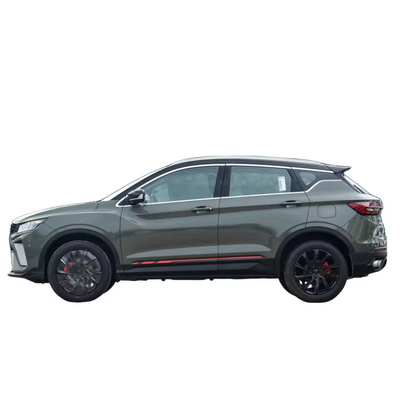 2025 Geely Coolray 5 asientos SUV Coche con tamaño de neumático ESC R18 y motor de gasolina