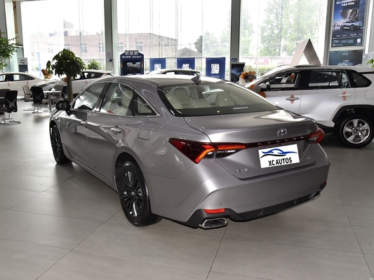 2024 To-yota Avalon Híbrido FWD Torque máximo Nm 200-300Nm Volante multifunción
