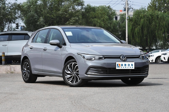Volkswagen Golf Compact Limousine Automóvil de gasolina usado Vehículo de gasolina con estructura de carrocería