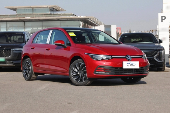 Volkswagen Golf Compact Limousine Automóvil de gasolina usado Vehículo de gasolina con estructura de carrocería