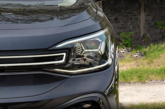 Kilometraje 1-25000 millas SUV de tamaño mediano EV Car velocidad máxima 160 km/h ID.6 Crozz 2023 ver.