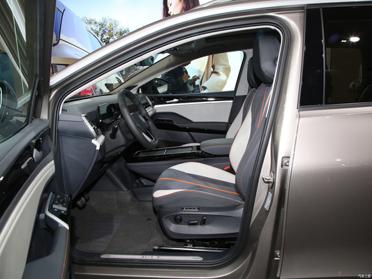 Gran diversión ID6 Crozz SUV EV Torque máximo Nm 400-500Nm para aventuras imparables