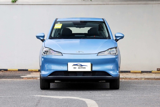 Pure eléctrico Neta V 5 asientos coche con 400Km de larga resistencia y delantero 4 trasero 4 radar