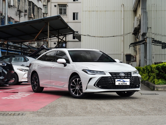 Coche de lujo Toyota Avalon con 6 bolsas de aire y bajo kilometraje 1-25000 millas en perfecto estado