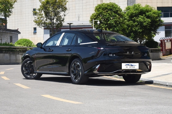 Dirección eléctrica Hongqi H6 gasolina gasolina coche deportivo con ajuste del asiento del conductor
