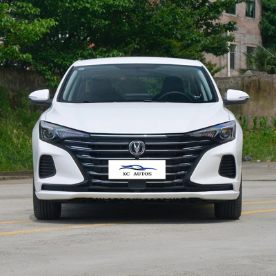Frente 4 Atrás 4 Radar Changan Eado EV460 UAED Coche compacto NEDC de nivel Saden