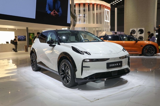 2024 Zeekr X Coche eléctrico 5 asientos LxWxH mm 4450x1836x1572 Batería de litio hierro fosfato