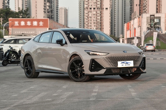 Changan UNI V iDD 1.5t híbrido La combinación perfecta de eficiencia y rendimiento
