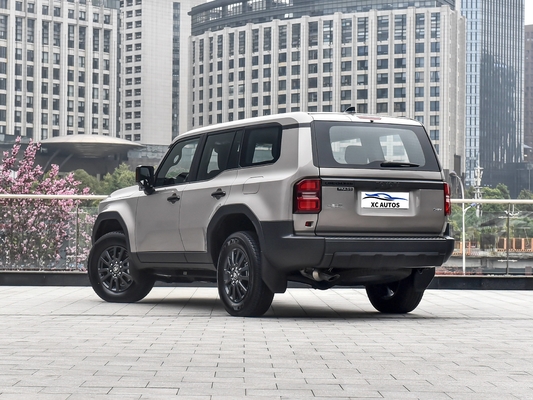 2024 Toyota Prado 150 SUV Parrilla delantera La combinación perfecta de estilo y función
