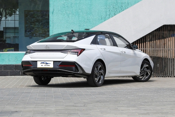 Buick E5 2023 Hyunda Elantra Sedan Usado Automóvil de gasolina dentro de los requisitos del cliente