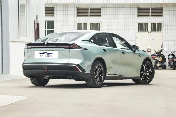 Changan Shenlan SL03 Potencia máxima 150-200PS Volante multifunción Vehículo de energía
