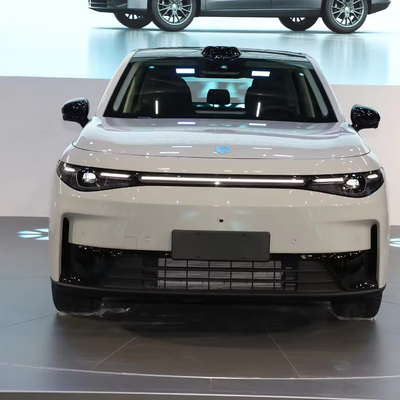 2023 Leapmotor C11 C01 T03 Cámara trasera del coche eléctrico 360° y ajuste del asiento del conductor