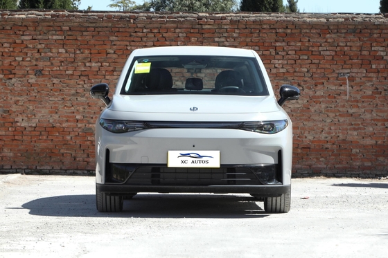2023 Leapmotor C11 C01 T03 Cámara trasera del coche eléctrico 360° y ajuste del asiento del conductor