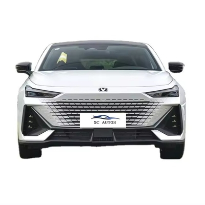 Pantalla táctil Sí CHANGAN UNI-V Exaltado versión 1.5T 188hp L4 5 puertas 5 asientos hatchback