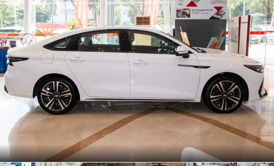 2023 Chery ARRIZO 8 Chi Compact Car Gasolina 7 velocidades doble embrague 2.0T 254hp L4 hecho