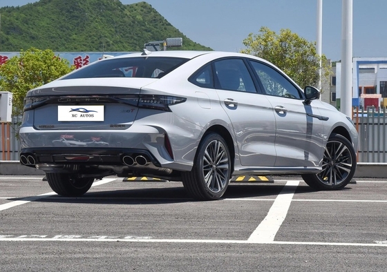 2023 Chery ARRIZO 8 Jin Compact Car 2.0T 254hp L4 de gasolina de 7 velocidades con doble embrague para B2B