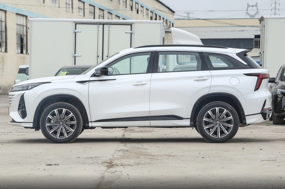 SUV 2024 3ra generación Campeón Editar 2.0T Automático con motor de conducción inteligente Ver. 2.0T 233hp L4 CHANGAN CS75 PLUS gasolina