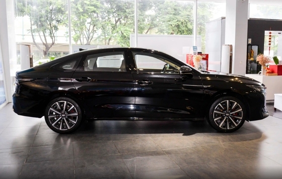 Chery 2023 ARRIZO 8 Yu Coche de gasolina 2.0T 254hp FWD de 7 velocidades con doble embrague de 4 puertas y 5 asientos