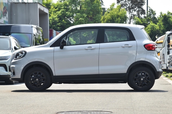 Freno de estacionamiento eléctrico Leapmotor T03 Auto SUV Vehículo de combustible híbrido Automóvil usado real