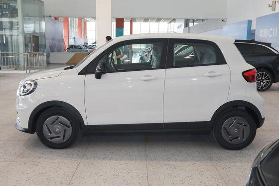 Freno de estacionamiento eléctrico Leapmotor T03 Auto SUV Vehículo de combustible híbrido Automóvil usado real