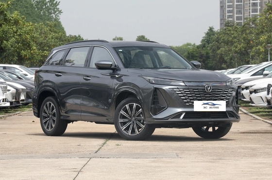 Chongqing CHANGAN CS75 PLUS SUV compacto de gasolina 2023 3ra generación Automático Deluxe Ver. 1.5T 188hp L4 faro LED