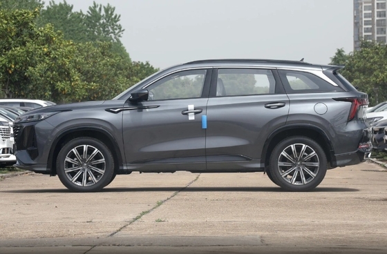 Chongqing CHANGAN CS75 PLUS SUV compacto de gasolina 2023 3ra generación Automático Deluxe Ver. 1.5T 188hp L4 faro LED