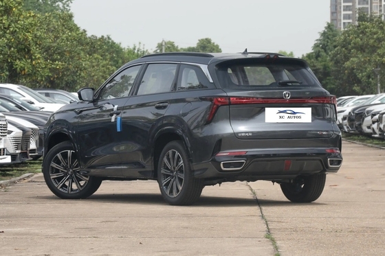Chongqing CHANGAN CS75 PLUS SUV compacto de gasolina 2023 3ra generación Automático Deluxe Ver. 1.5T 188hp L4 faro LED
