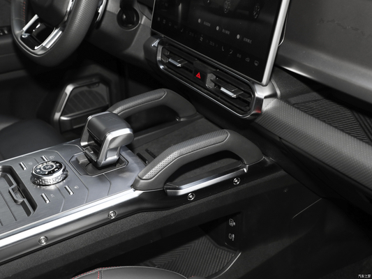 Jetour T2 Traveler 1.5T/2.0T Motor DCT 2WD/4WD con suspensión trasera de múltiples enlaces Torque 290NM