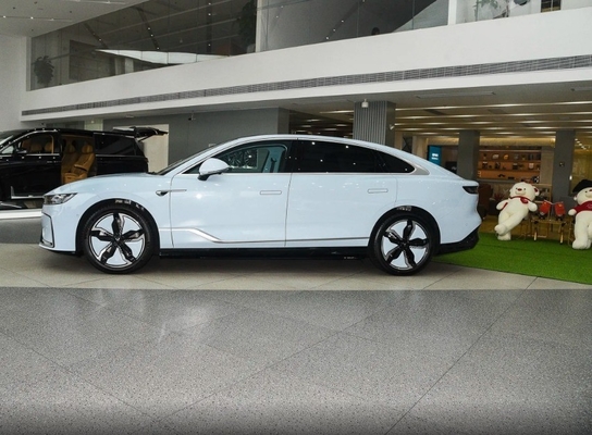 Pantalla táctil y delantera 4 trasera 2 Radar Voyah Zhuiguang Carro eléctrico 2023ver.