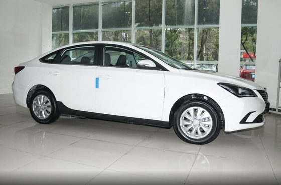 2024 Chongqing Hecho en Eado EV460 Zhixing versión de taxi Fosfato de hierro de litio 205/60 R16