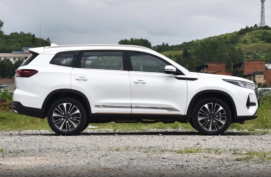 Asientos de cuero Euro IV Estándar de emisiones TIGGO 8 SUV de tamaño medio 2024 Champion 390T 4WD Peak 7 asientos