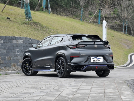 Changan Uni-T 1.5T 2.0T 188HP 138KW 300NM SUV compacto de gas / gasolina con techo solar panorámico