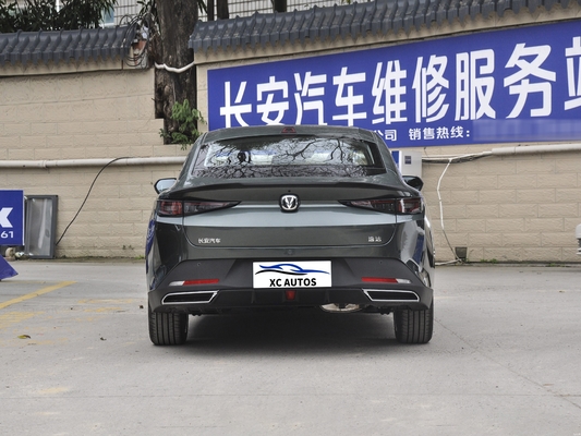 Changan Yida Sports Car 2023 AWD Automóvil usado de gasolina con volante multifunción