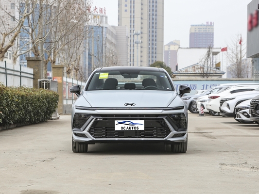 2024 Sonata 2.0T FWD con asientos de cuero automáticos de caja de engranajes y neumáticos R19 Euro VI conforme