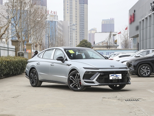 2024 Sonata 2.0T FWD con asientos de cuero automáticos de caja de engranajes y neumáticos R19 Euro VI conforme