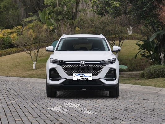 2024 Changan X7 Plus 1.5T SUV inteligente de doble embrague con 5 asientos y distancia entre ejes 2500-3000 mm