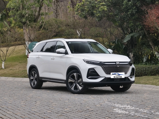 2024 Changan X7 Plus 1.5T SUV inteligente de doble embrague con 5 asientos y distancia entre ejes 2500-3000 mm